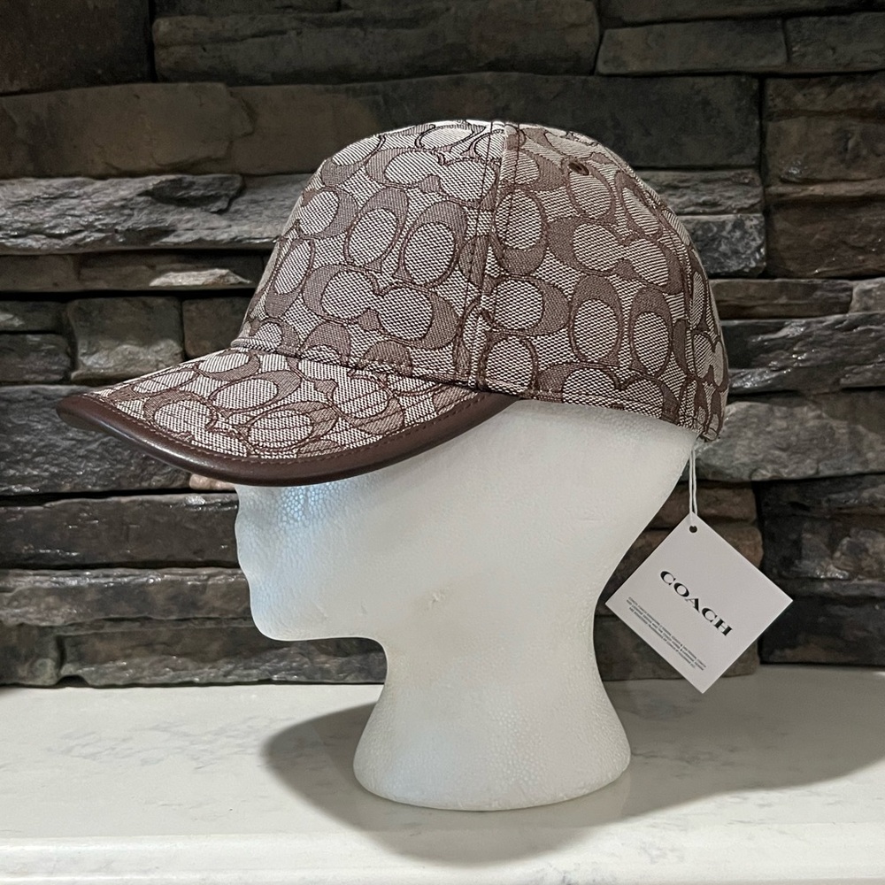 Coach Cap 🧢 - Picture 7 of 16